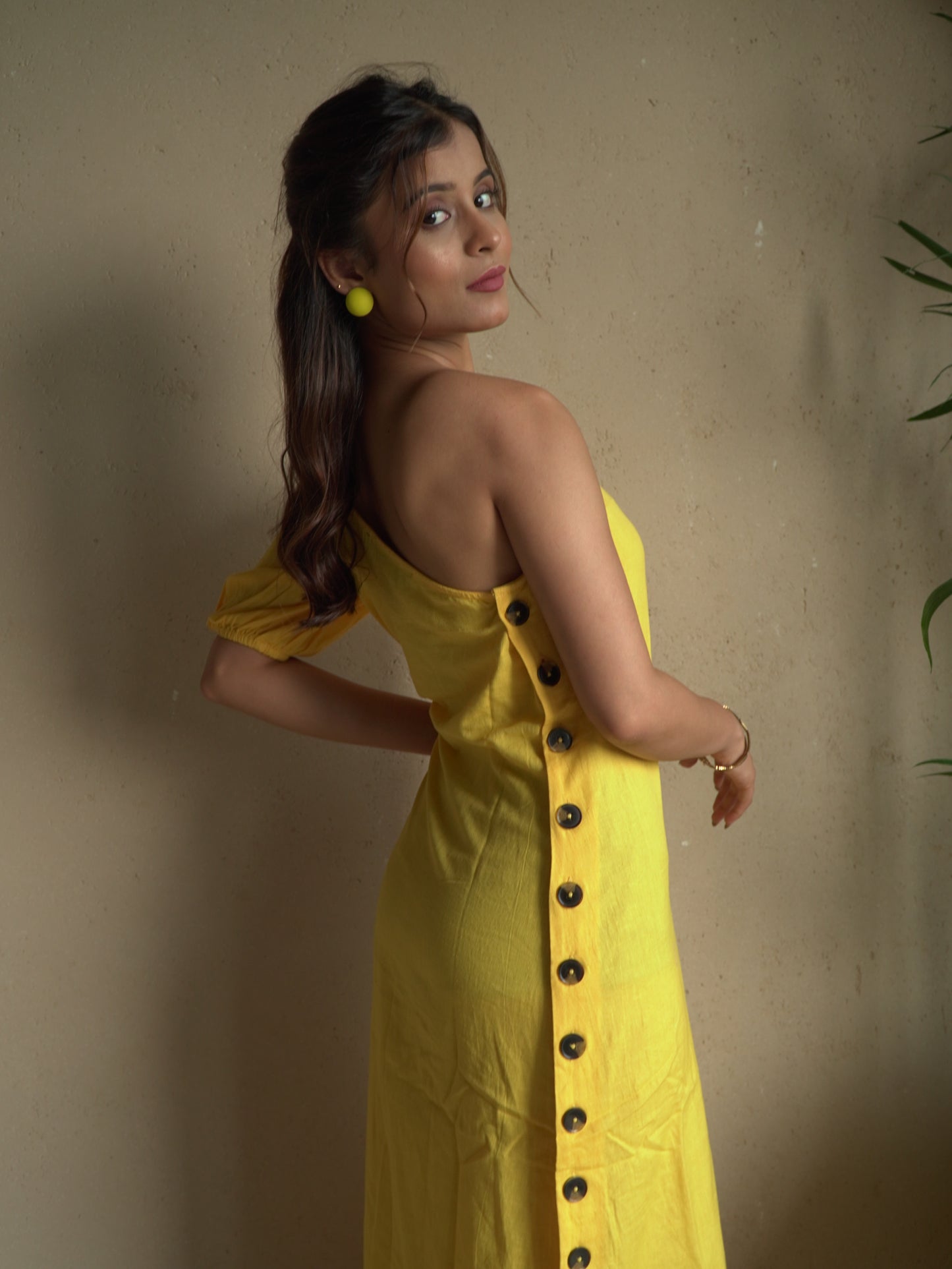 Sunbeam One-Shoulder Dress