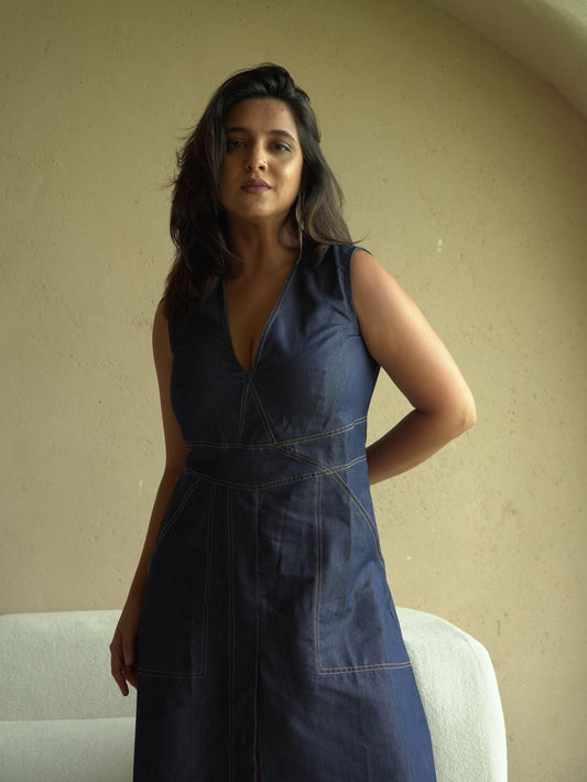 VINTAGE 80'S VNECK LINE LONG DRESS
